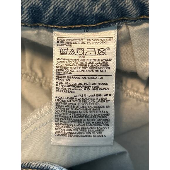 NWT Old Navy Women's Shorts Plus Size O.G. Straight Size 16 - Picture 4 of 5